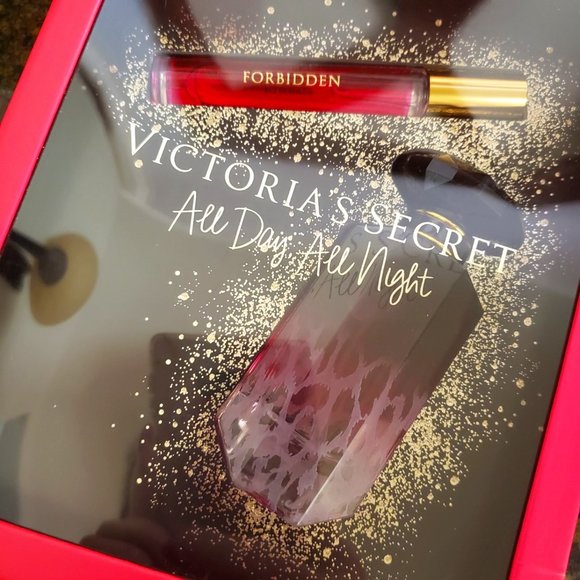Victoria's Secret Other - Victoria's Secret FORBIDDEN gift set